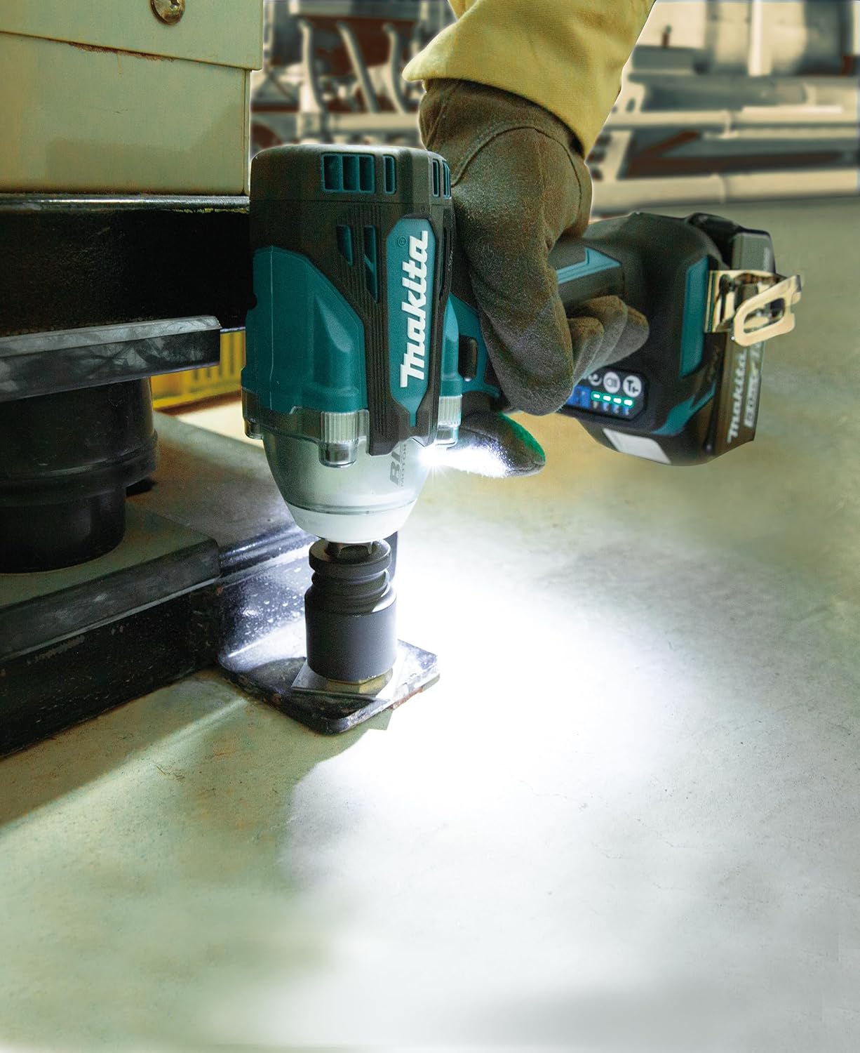 Makita 18V Brushless Impact Wrench DTW300Z β Compact Power, Body Only