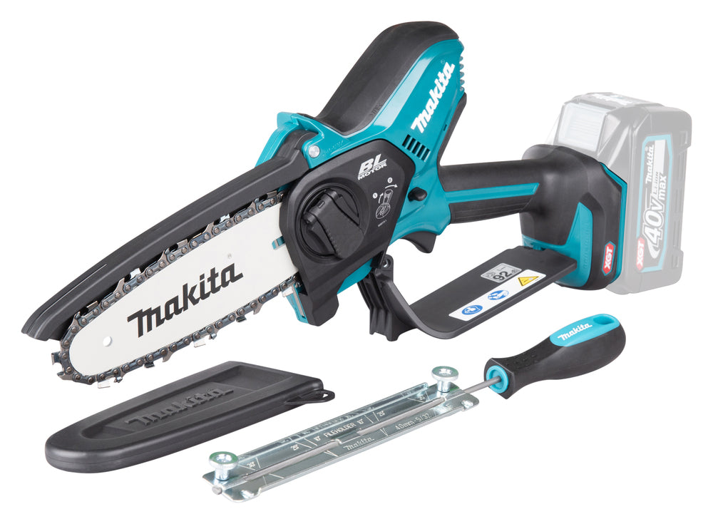 Makita UC029GZ 40V Max XGT Cordless Brushless Chainsaw β 6" Bar (Body Only)